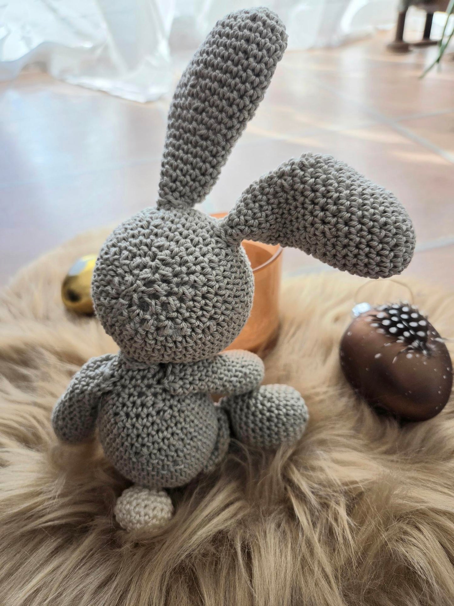 graues Kuschelhäschen