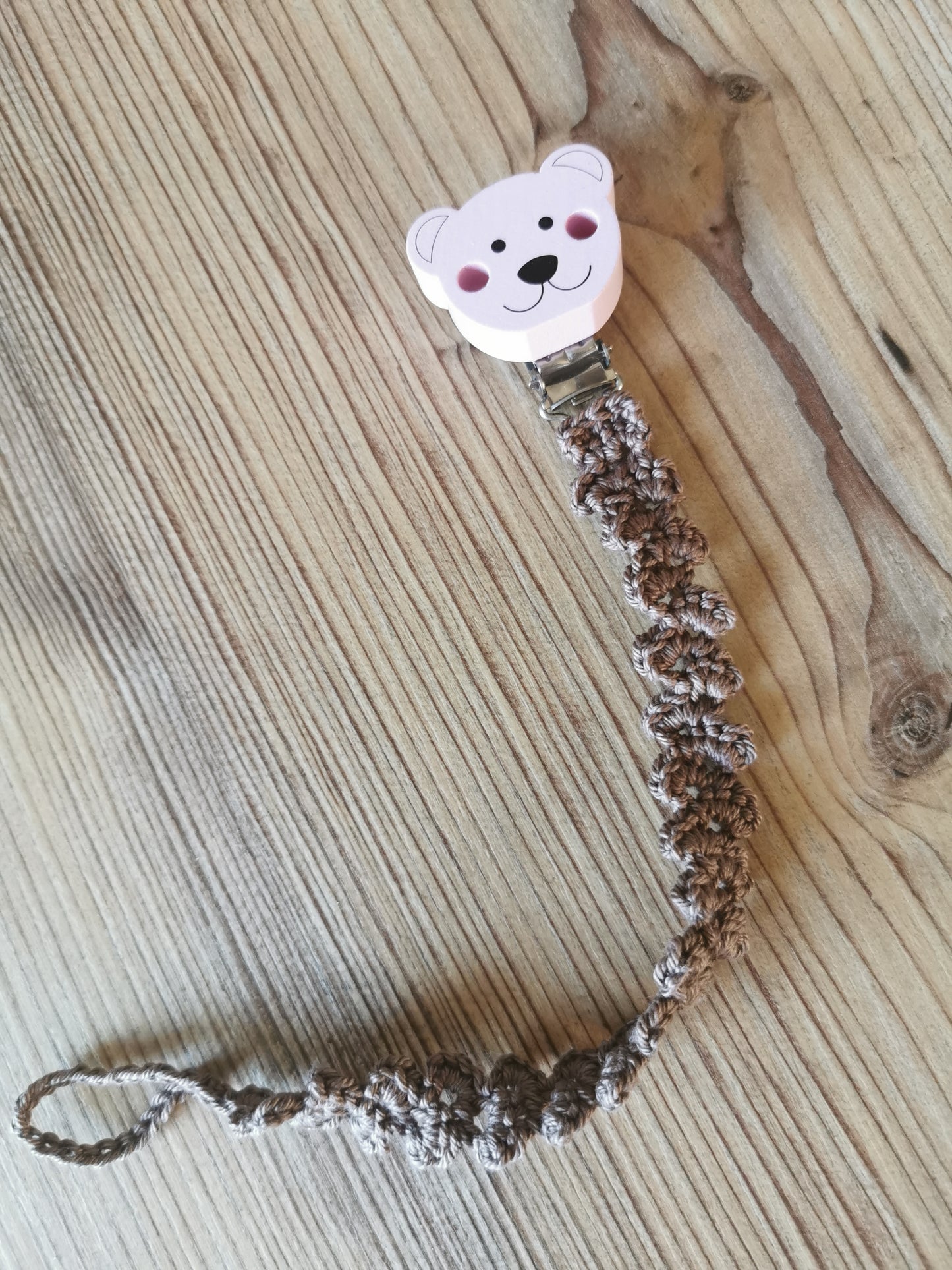 gehäkelte Schnullerkette mit Teddyclip rosa
