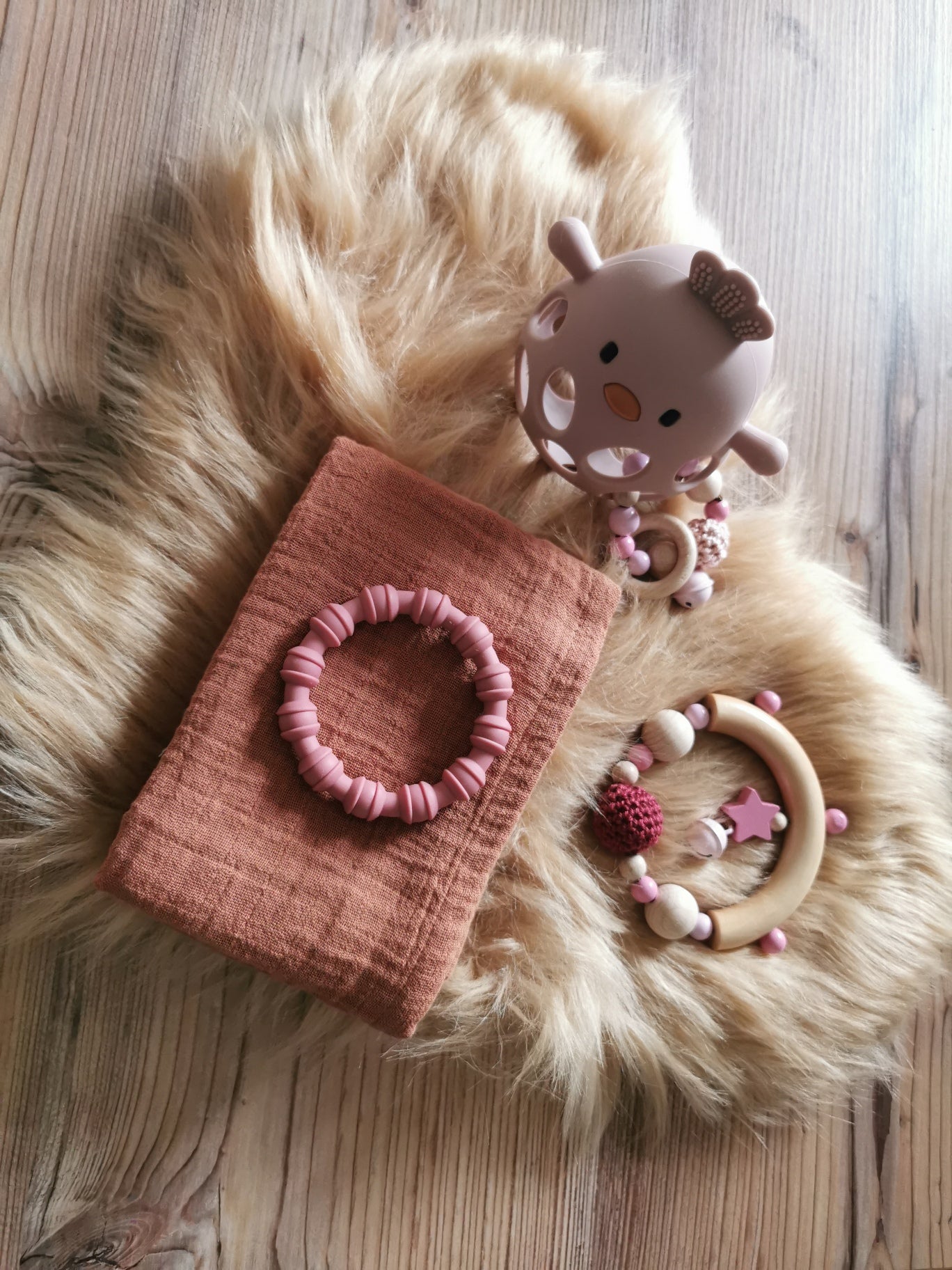 Handgemachtes Baby - Set "Rosa Träume"