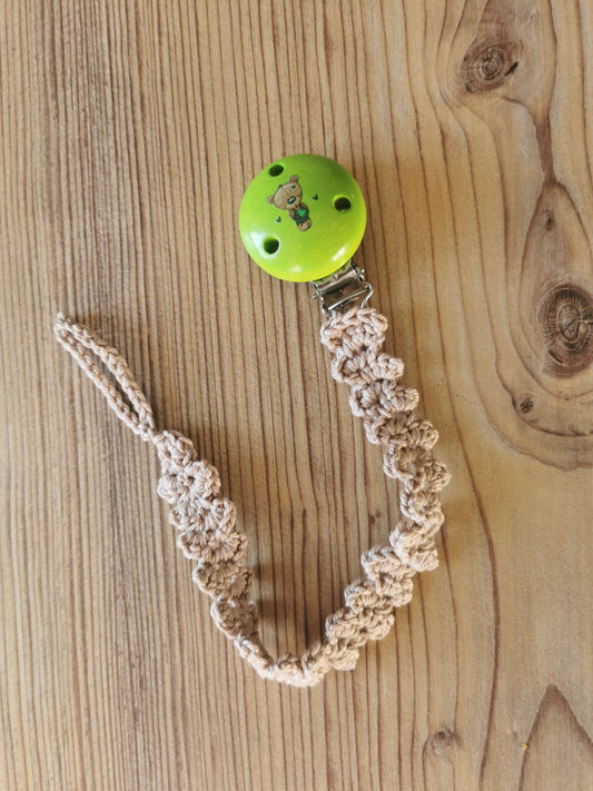 gehäkelte Schnullerkette "hellbraun/grün"