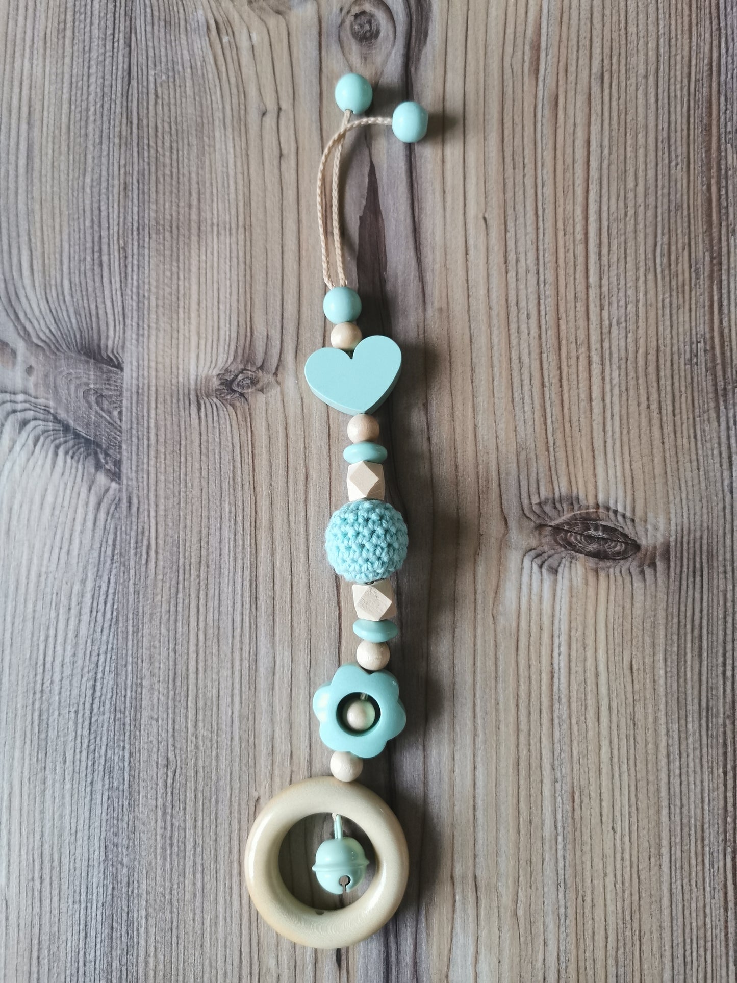 Anhänger für die Babyschale "Herz" mint